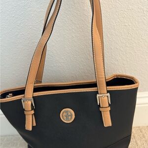 Giani Bernini Black and Tan Tote